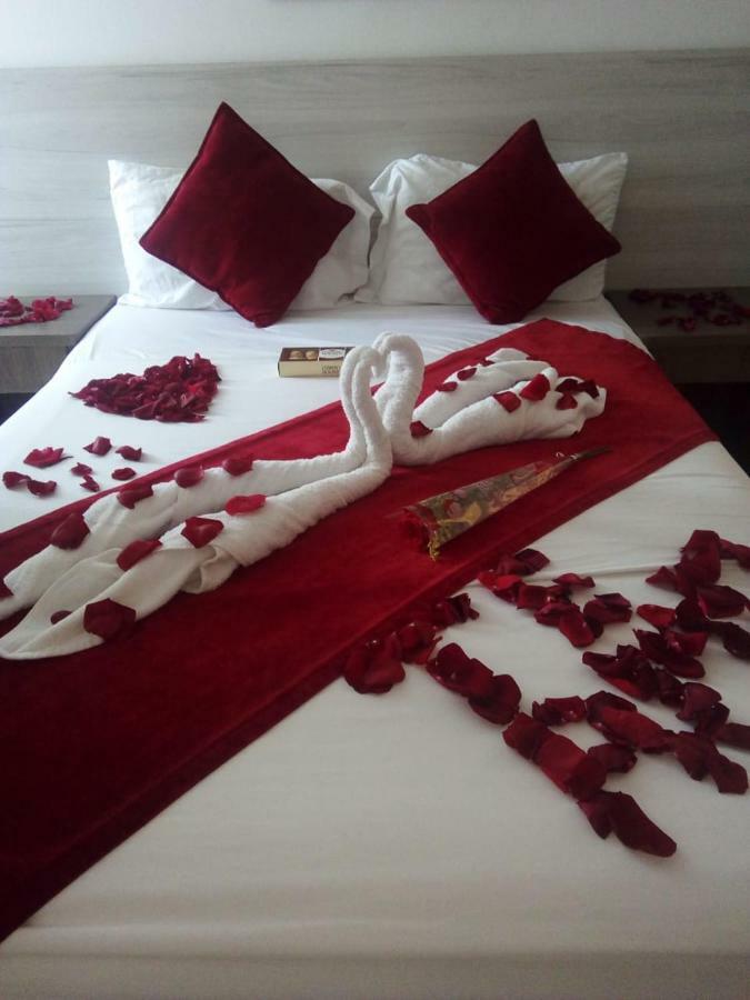 Mintaka Hotel + Lounge Картахена Экстерьер фото